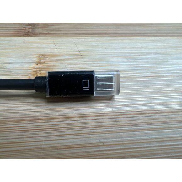 New StarTech.com 3-in-1 Mini Display Port Adapter mDP to VGA, DVI-D or HDMI - Picture 8 of 11